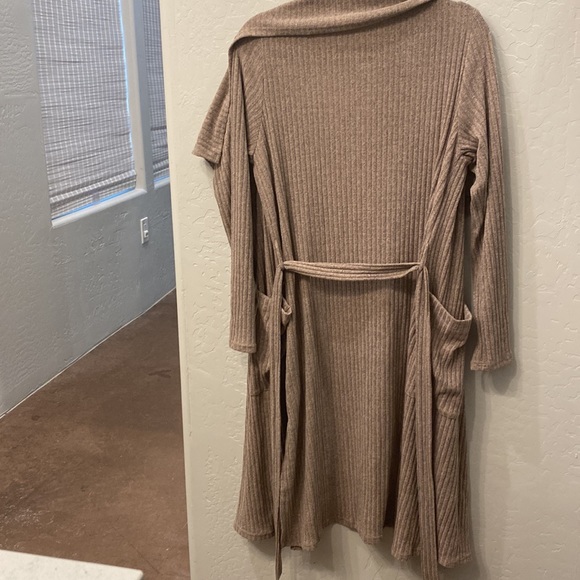 ( RESCENT  ) RIVE long ribbed tie front cardigan - Picture 4 of 5